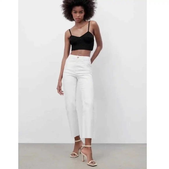 Zara Denim - Zara High Rise Fray Hem Ankle Straight Jeans . Size 10